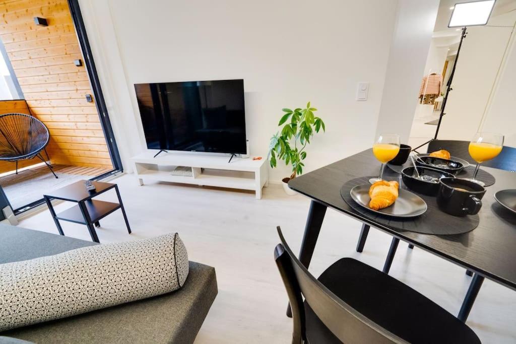 Best Location In Tampere! Modern City Apartment, 2Rooms, Kitchen And Balcony Εξωτερικό φωτογραφία