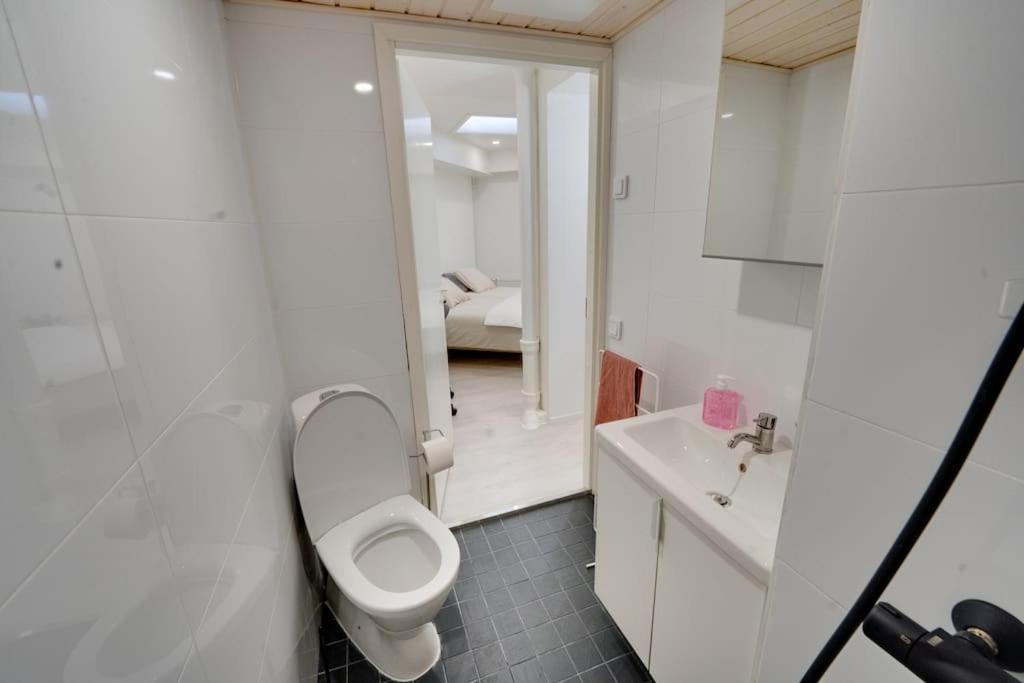 Best Location In Tampere! Modern City Apartment, 2Rooms, Kitchen And Balcony Εξωτερικό φωτογραφία