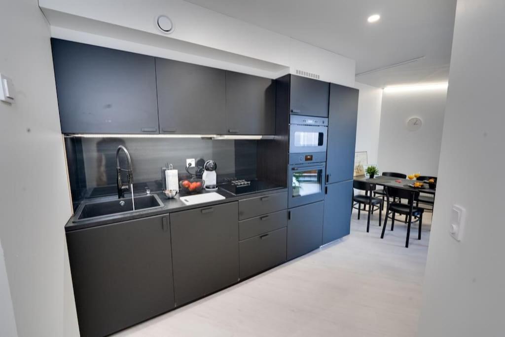 Best Location In Tampere! Modern City Apartment, 2Rooms, Kitchen And Balcony Εξωτερικό φωτογραφία